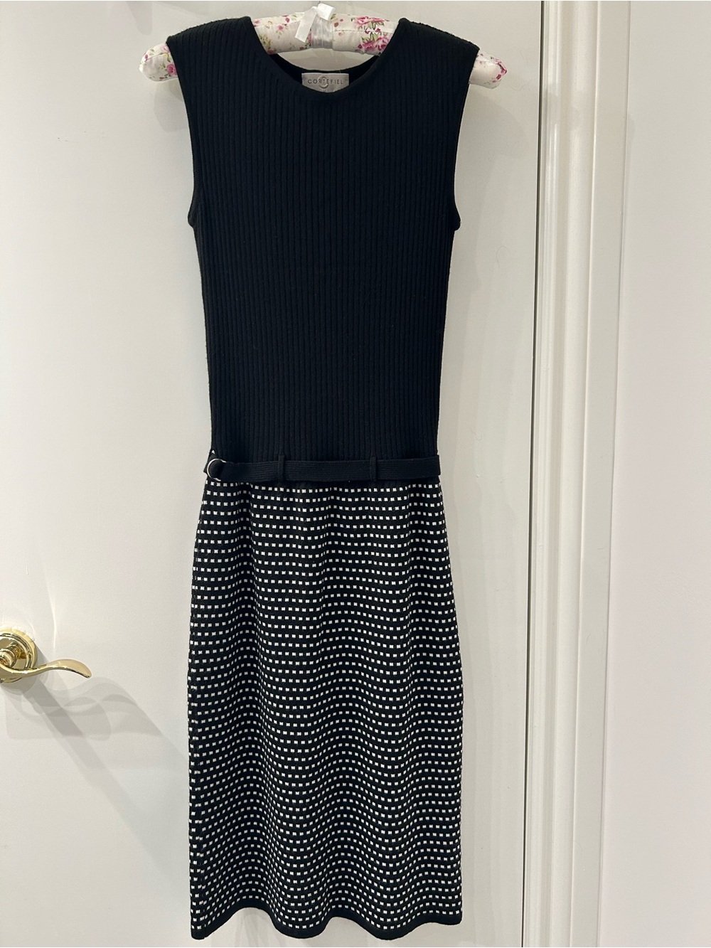 Sleeveless Black & White Polka-Dot Knit Dress with Belt,